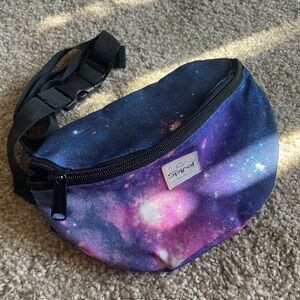 NEW iHeartRaves Fanny Pack